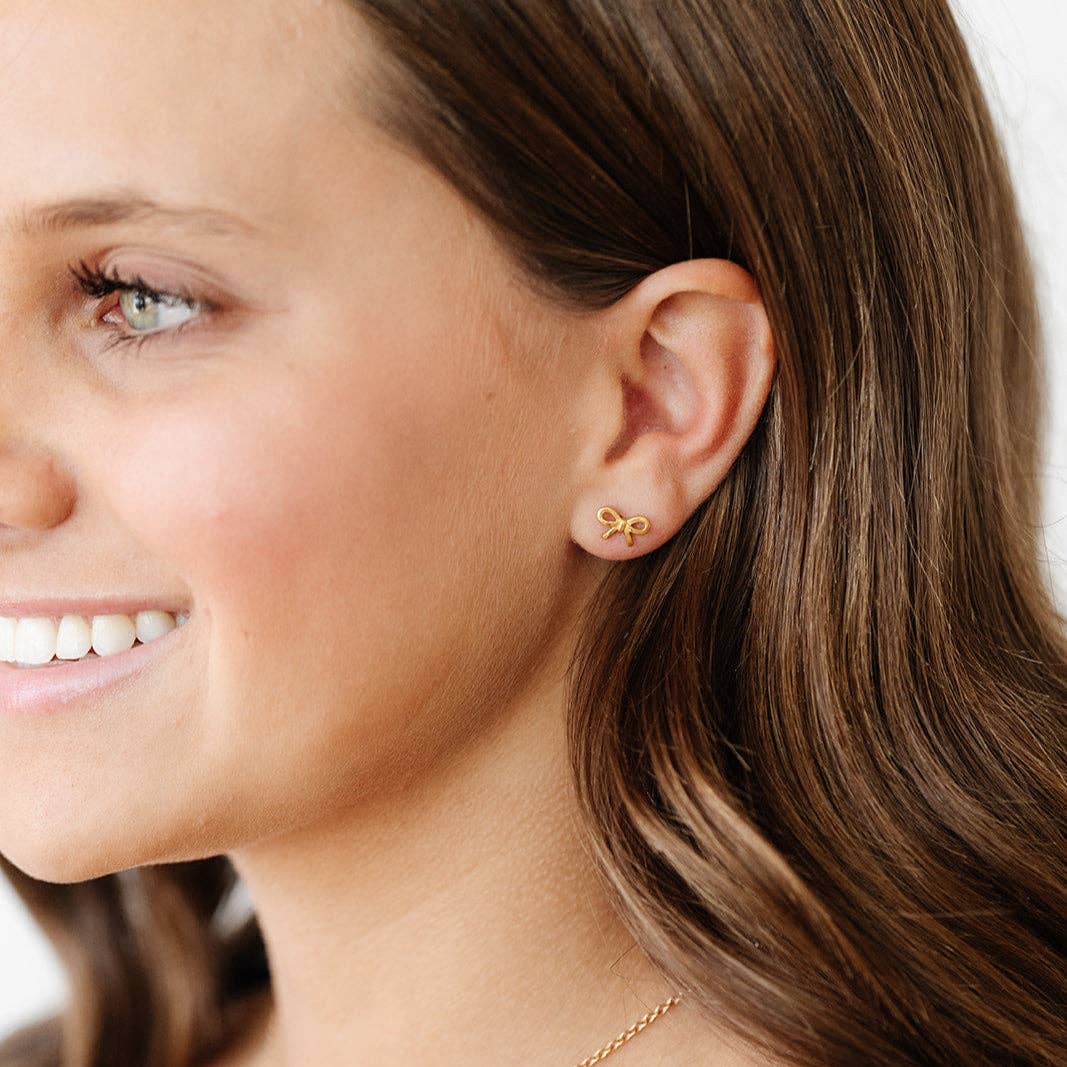Earrings | Bow Stud - The Yellow Canary