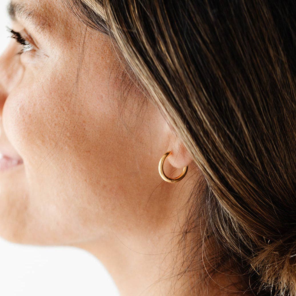 Earrings | Endless Hoop - The Yellow Canary