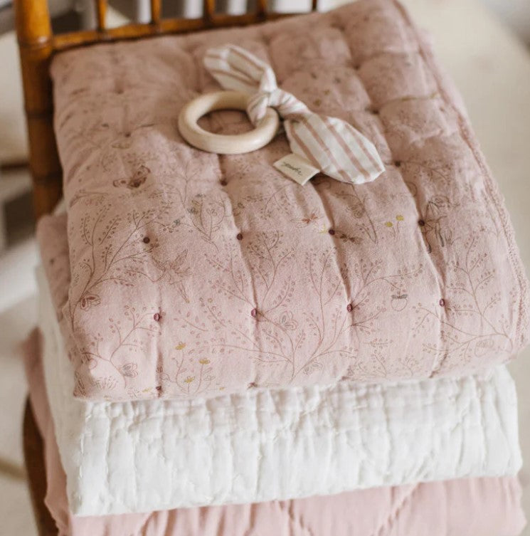 QUILTED CHAMBRAY BLANKET