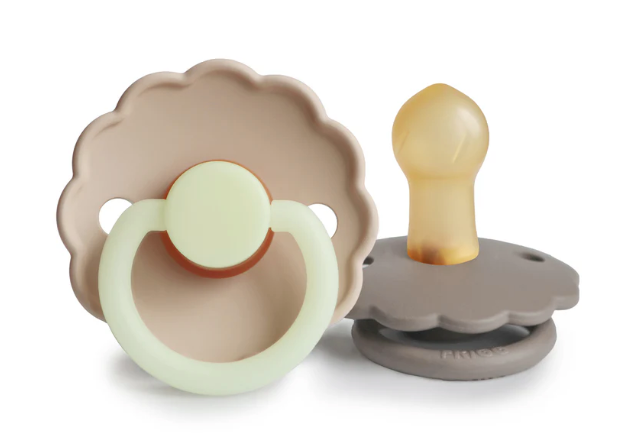 Night Pacifier | Daisy Natural Rubber