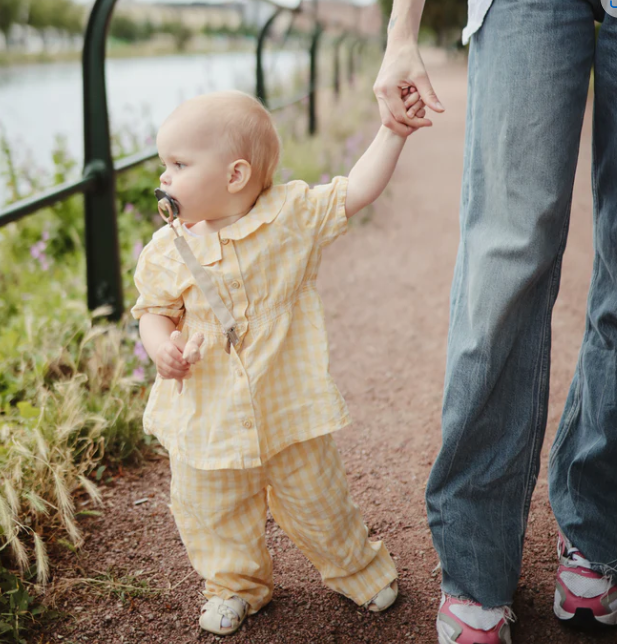 Linen Pacifier Clip 2-pack