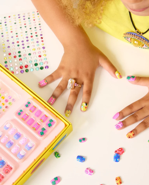 Press on Nail Kit